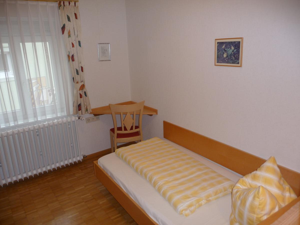 Gasthaus-Pension Zum Kreuz 스툴린겐 외부 사진